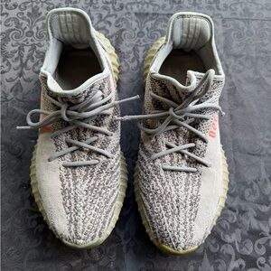 adidas Yeezy Boost 350 V2 "Beluga 2.0
Size 10